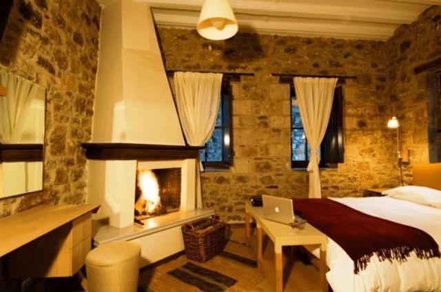 Theonimfi 4*
